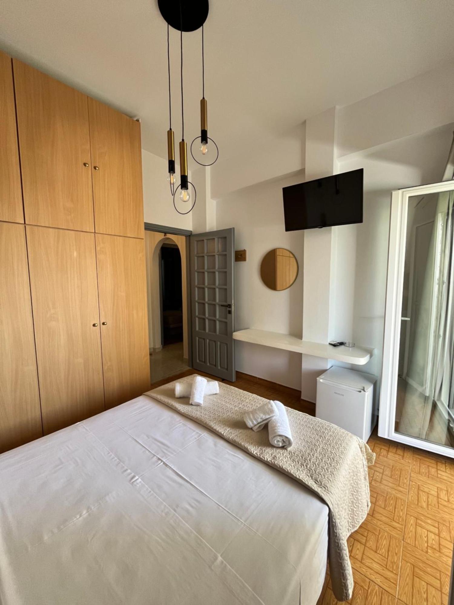 Aeolian Breeze Apartment Tinos Bagian luar foto