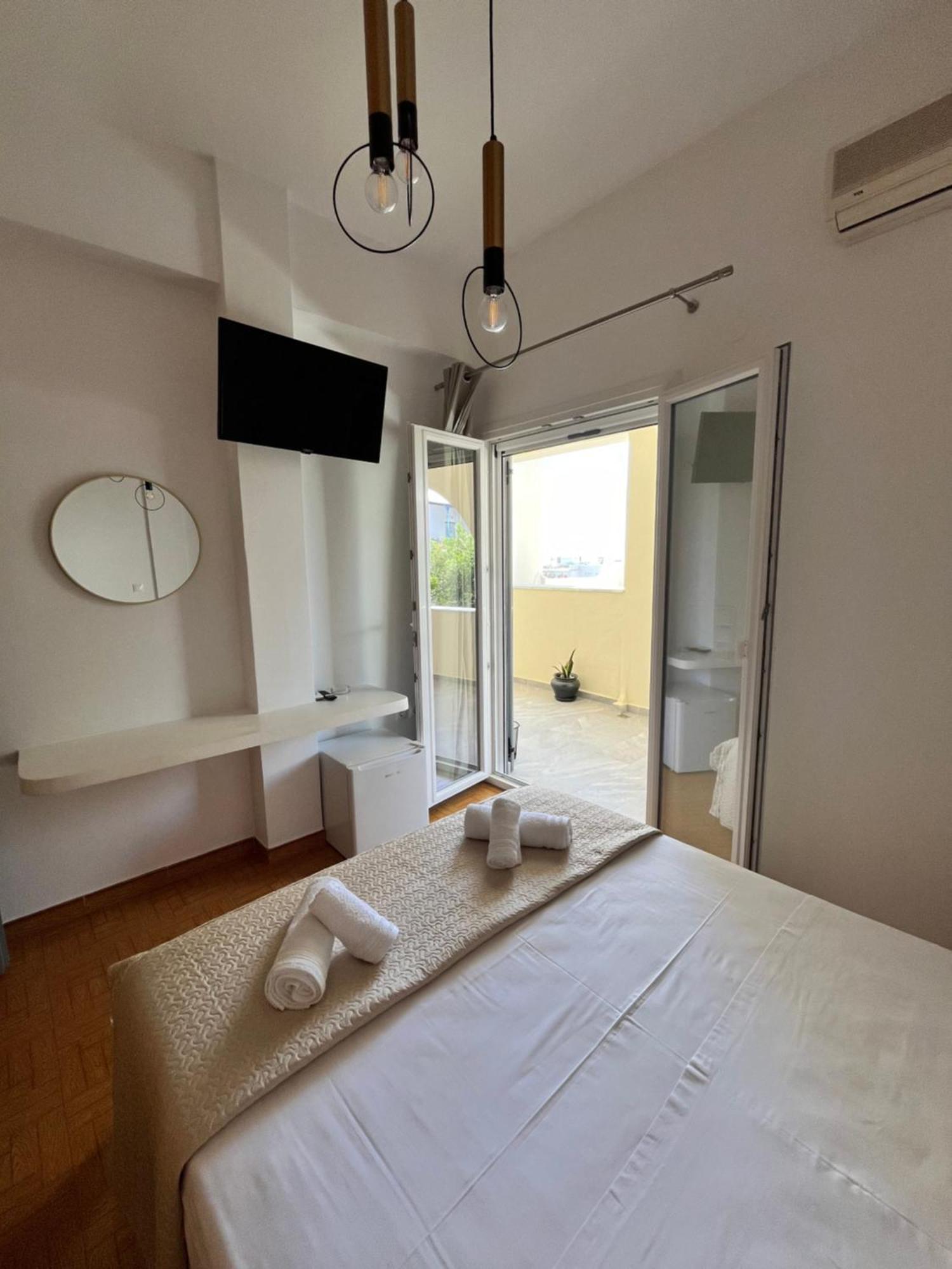 Aeolian Breeze Apartment Tinos Bagian luar foto